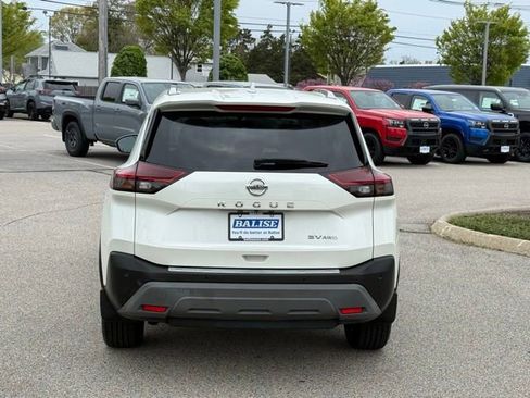 Used 2021 Nissan Rogue SV w/ Premium Package AWD/4WD image 5