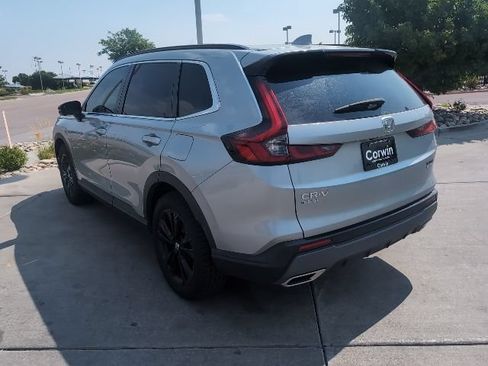 Used 2023 Honda CR-V Sport Touring image 7