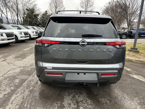 New 2026 Nissan Pathfinder Platinum AWD/4WD image 6