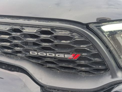 Used 2024 Dodge Durango GT image 11