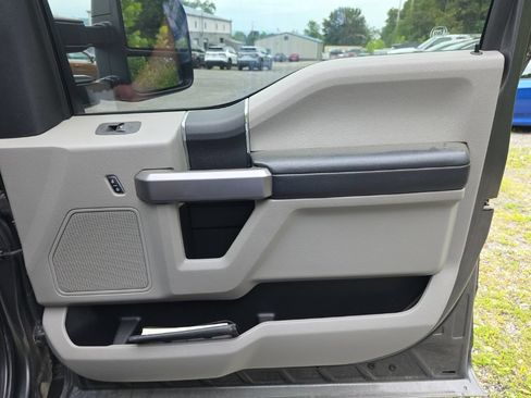 Used 2019 Ford F250 XLT AWD/4WD image 22