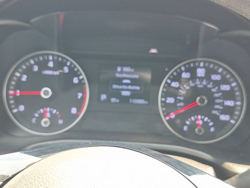 Used 2020 Kia Forte LXS FWD image 23