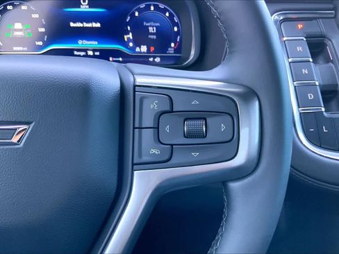 Used 2024 Chevrolet Tahoe Z71 w/ Luxury Package image 24