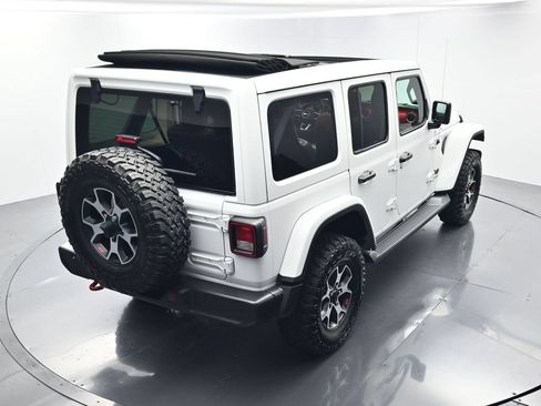 Used 2021 Jeep Wrangler Unlimited Rubicon w/ Cold Weather Group AWD/4WD image 38