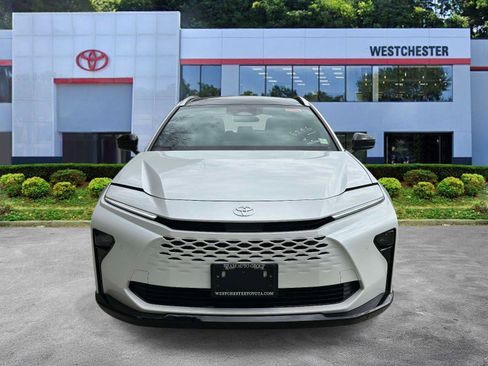 New 2026 Toyota Crown Signia AWD/4WD image 9