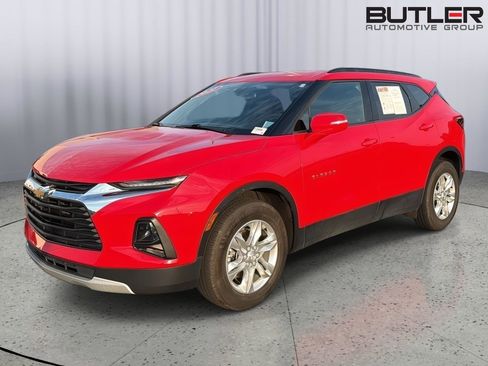 Used 2021 Chevrolet Blazer LT FWD image 1