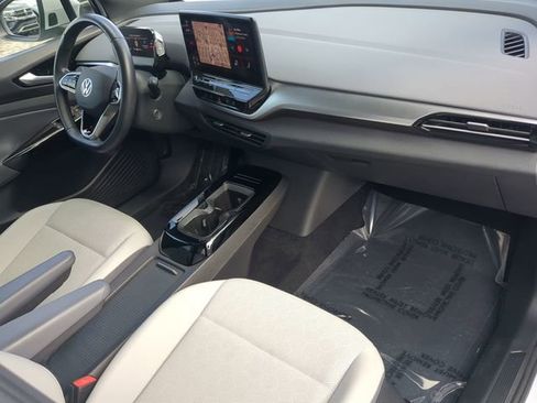 Certified 2021 Volkswagen ID.4 Pro S w/ Gradient Package image 12