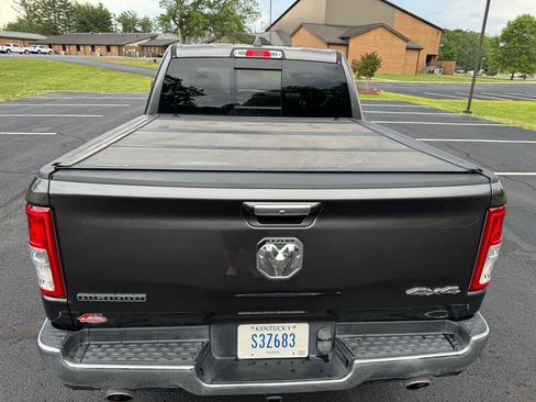 Used 2019 RAM 1500 Big Horn AWD/4WD image 9