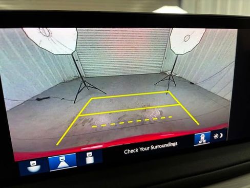 Certified 2025 Acura MDX w/ Technology Package image 21