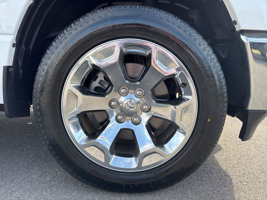 Used 2019 RAM 1500 Big Horn AWD/4WD image 11