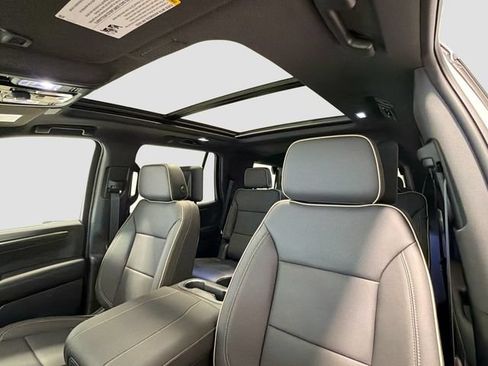 New 2026 Chevrolet Tahoe Premier AWD/4WD image 21