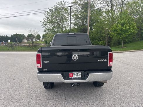 Used 2018 RAM 2500 Laramie w/ Snow Chief Group AWD/4WD image 4
