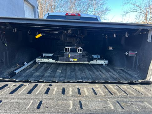 Used 2015 GMC Sierra 3500 Denali w/ Duramax Plus Package image 8