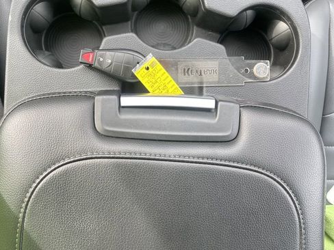 Used 2022 RAM 1500 Tradesman AWD/4WD image 25