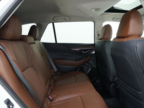 Used 2023 Subaru Outback Touring w/ Popular Package #2 image 12