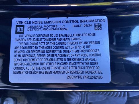 Used 2024 Chevrolet Silverado 2500 LTZ w/ LTZ Plus Package AWD/4WD image 44