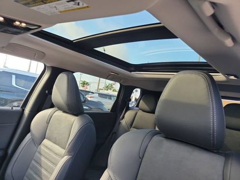 New 2026 Mitsubishi Outlander SE FWD image 16
