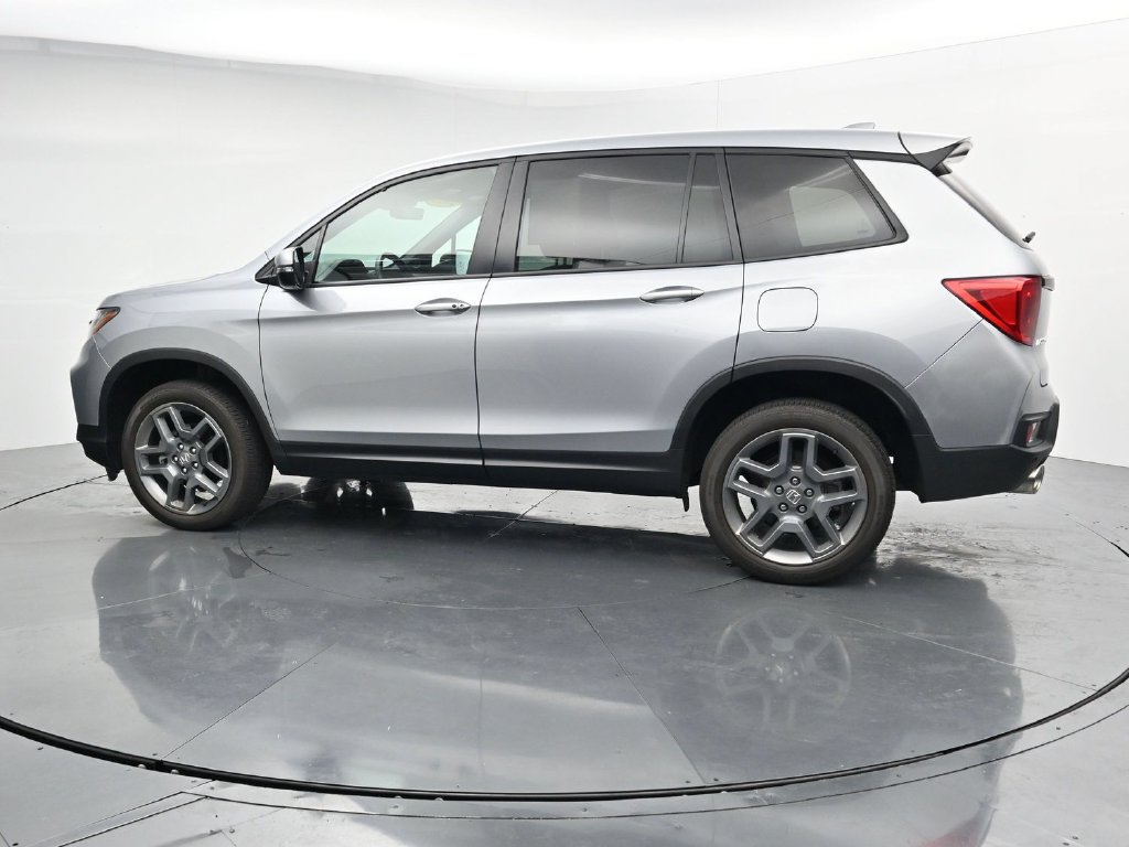 Used 2023 Honda Passport EX-L image 5