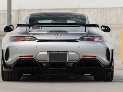 Used 2020 Mercedes-Benz AMG GT R image 4