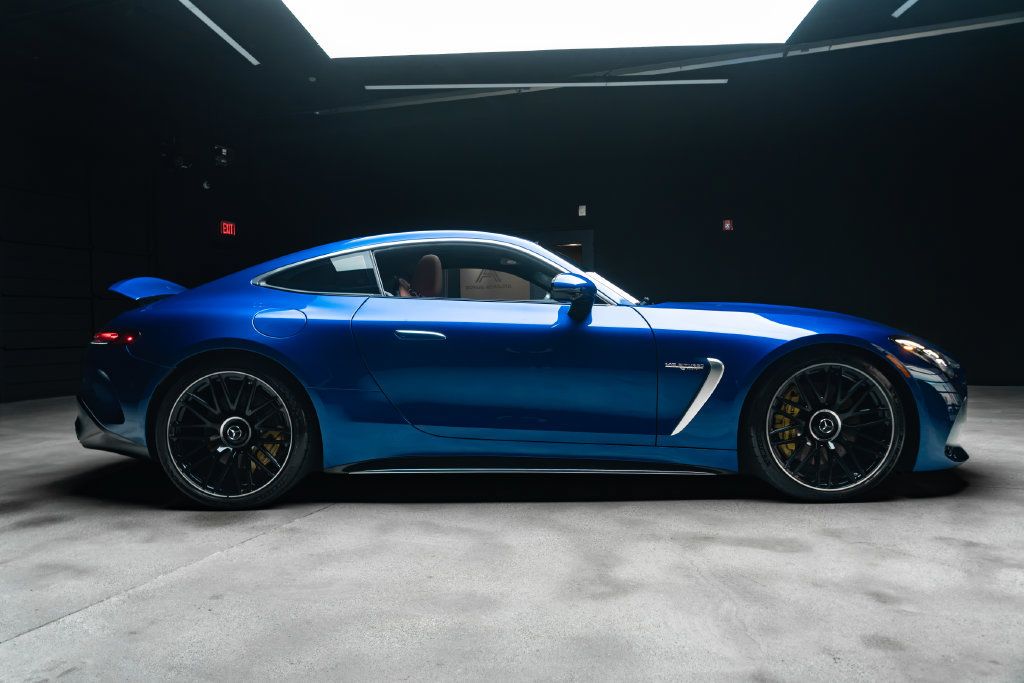 Used 2024 Mercedes-Benz AMG GT 63 image 9