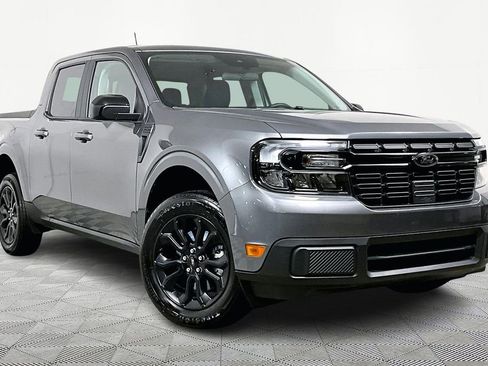 Used 2024 Ford Maverick Lariat w/ Black Appearance Package image 1