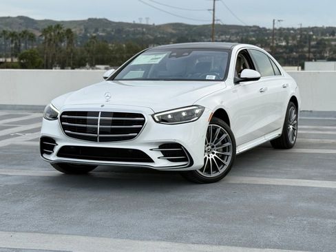 New 2026 Mercedes-Benz S 580 4MATIC Sedan image 2