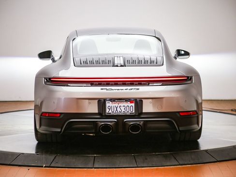 Certified 2025 Porsche 911 Carrera 4 GTS AWD/4WD image 6