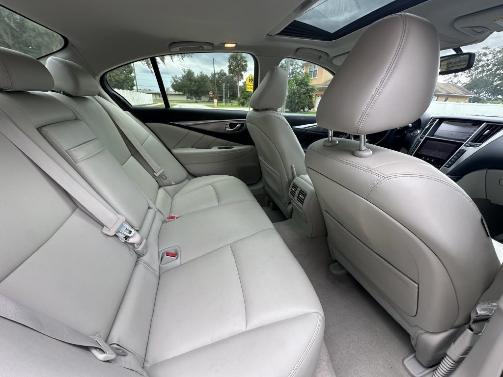 Used 2015 INFINITI Q50 Premium w/ Navigation Package RWD image 10
