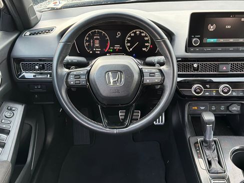 Used 2025 Honda Civic Sport image 13