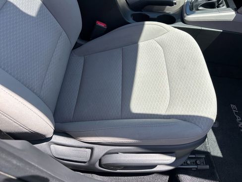 Used 2020 Hyundai Elantra Value Edition FWD image 43