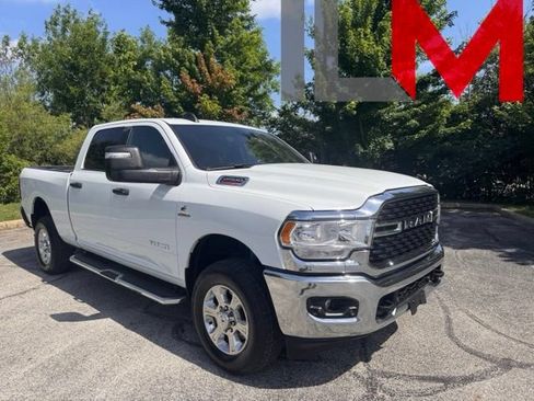 Used 2024 RAM 2500 Big Horn w/ Off Road Package AWD/4WD image 1