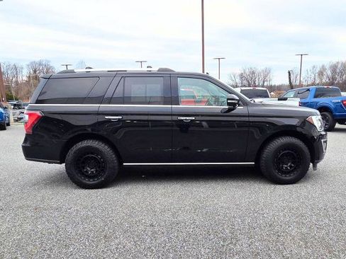 Certified 2021 Ford Expedition Limited image 2