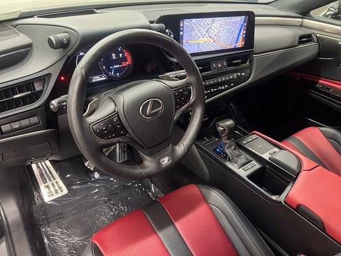 Certified 2022 Lexus ES 350 F Sport w/ Accessory Package 2 FWD image 16