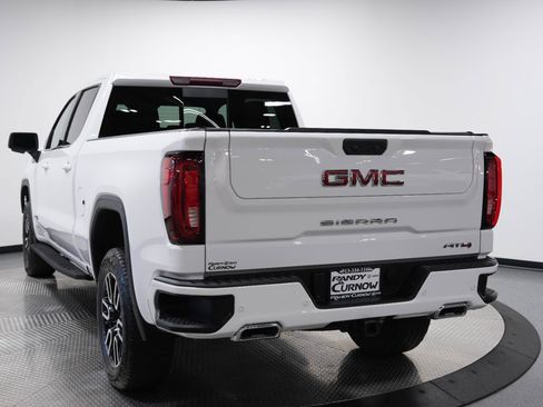 Used 2025 GMC Sierra 1500 AT4 w/ AT4 Premium Package AWD/4WD image 6