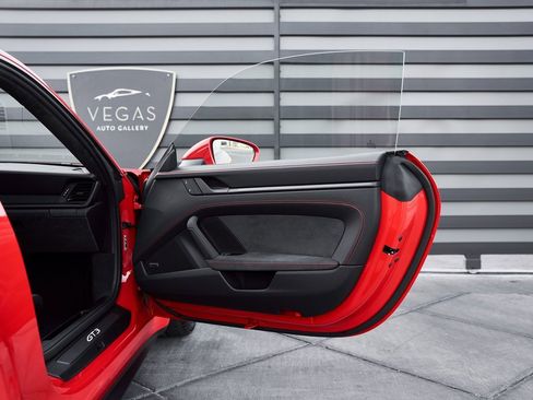 Used 2025 Porsche 911 GT3 w/ Chrono Package image 23