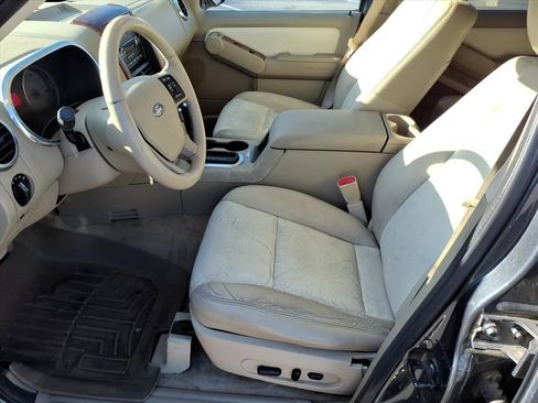 Used 2010 Ford Explorer Eddie Bauer image 12