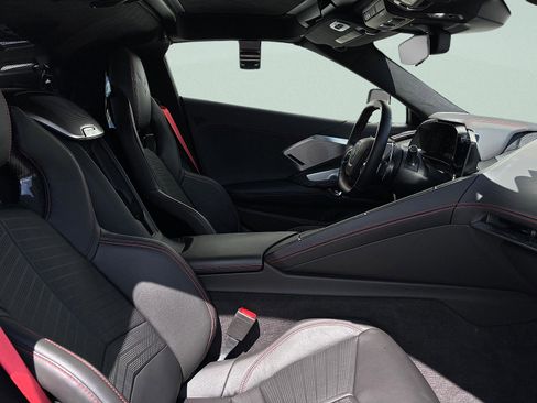 Used 2020 Chevrolet Corvette Stingray Premium Cpe w/ 3LT Preferred Equipment Group image 32