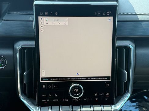 Used 2025 GMC Acadia Elevation FWD image 15
