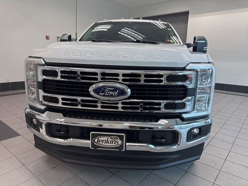 Used 2023 Ford F250 XLT w/ 360-Degree Camera Package image 2