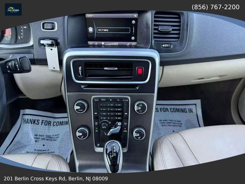 Used 2014 Volvo S60 T5 FWD image 23