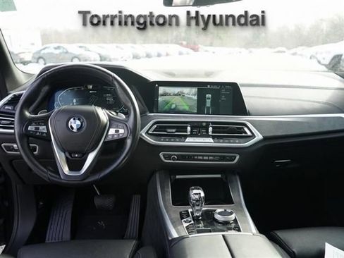 Used 2022 BMW X5 xDrive45e w/ Executive Package image 39