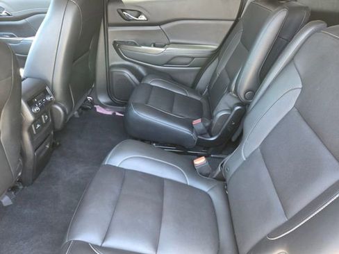 Certified 2019 GMC Acadia SLT AWD/4WD image 11