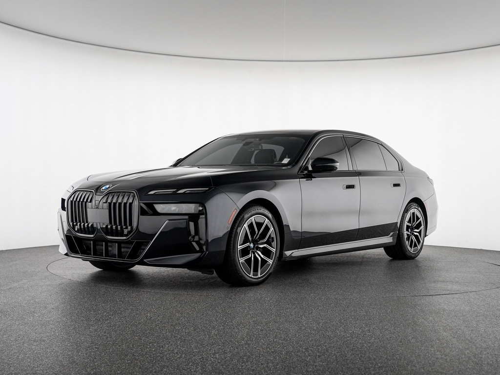 Used 2024 BMW 760i xDrive AWD/4WD image 1