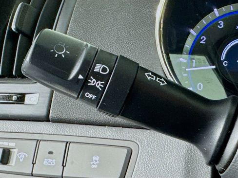 Used 2011 Hyundai Sonata GLS image 13