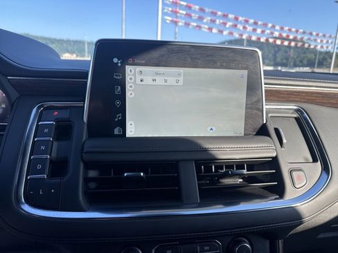 Used 2024 Chevrolet Tahoe High Country image 21