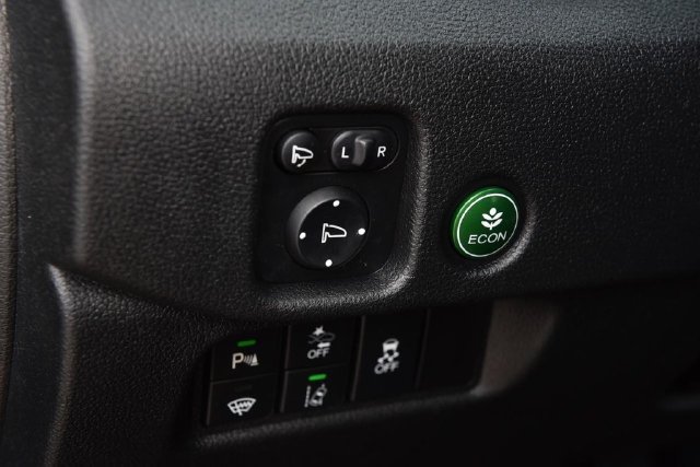 Certified 2022 Honda Passport TrailSport image 12