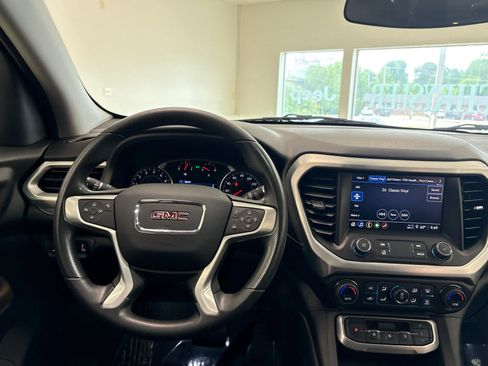 Used 2023 GMC Acadia SLE w/ Driver Convenience Package AWD/4WD image 29