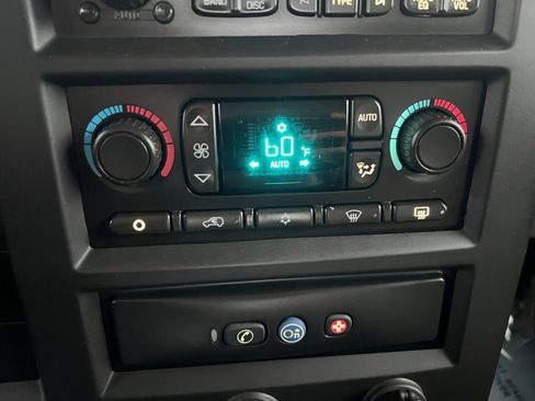 Used 2007 HUMMER H2 SUT image 32