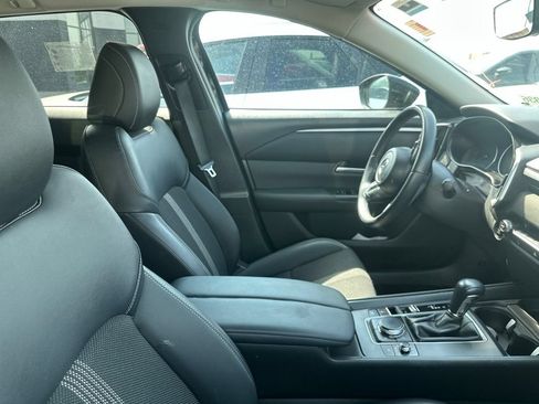 Certified 2025 MAZDA CX-50 AWD 2.5 S w/ Preferred Package image 8