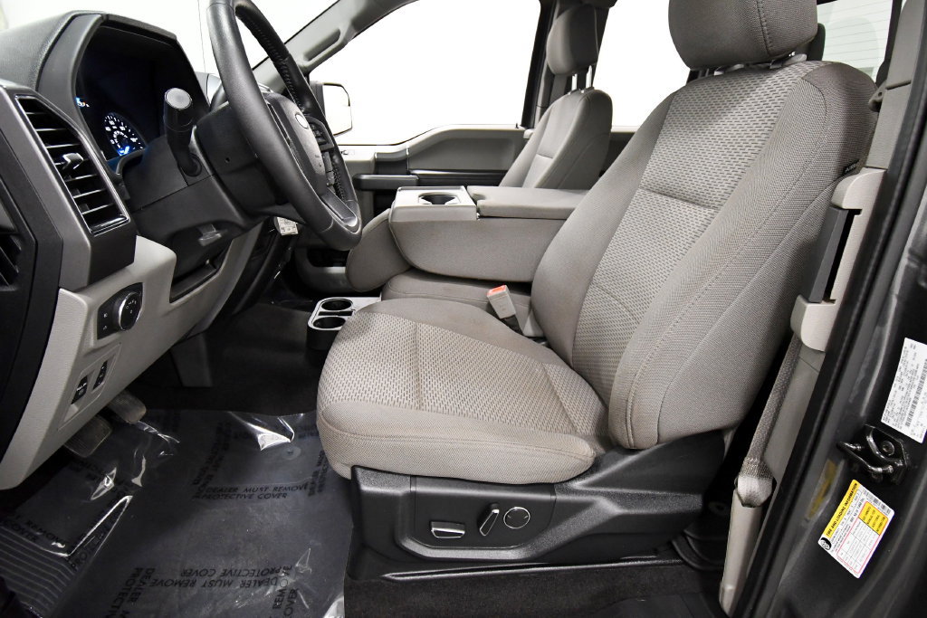 Used 2018 Ford F150 XLT w/ Equipment Group 302A Luxury AWD/4WD image 14